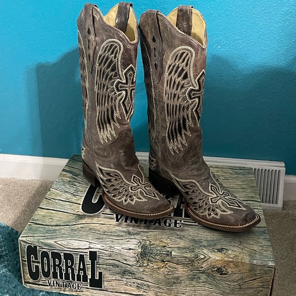 Women’s size 9